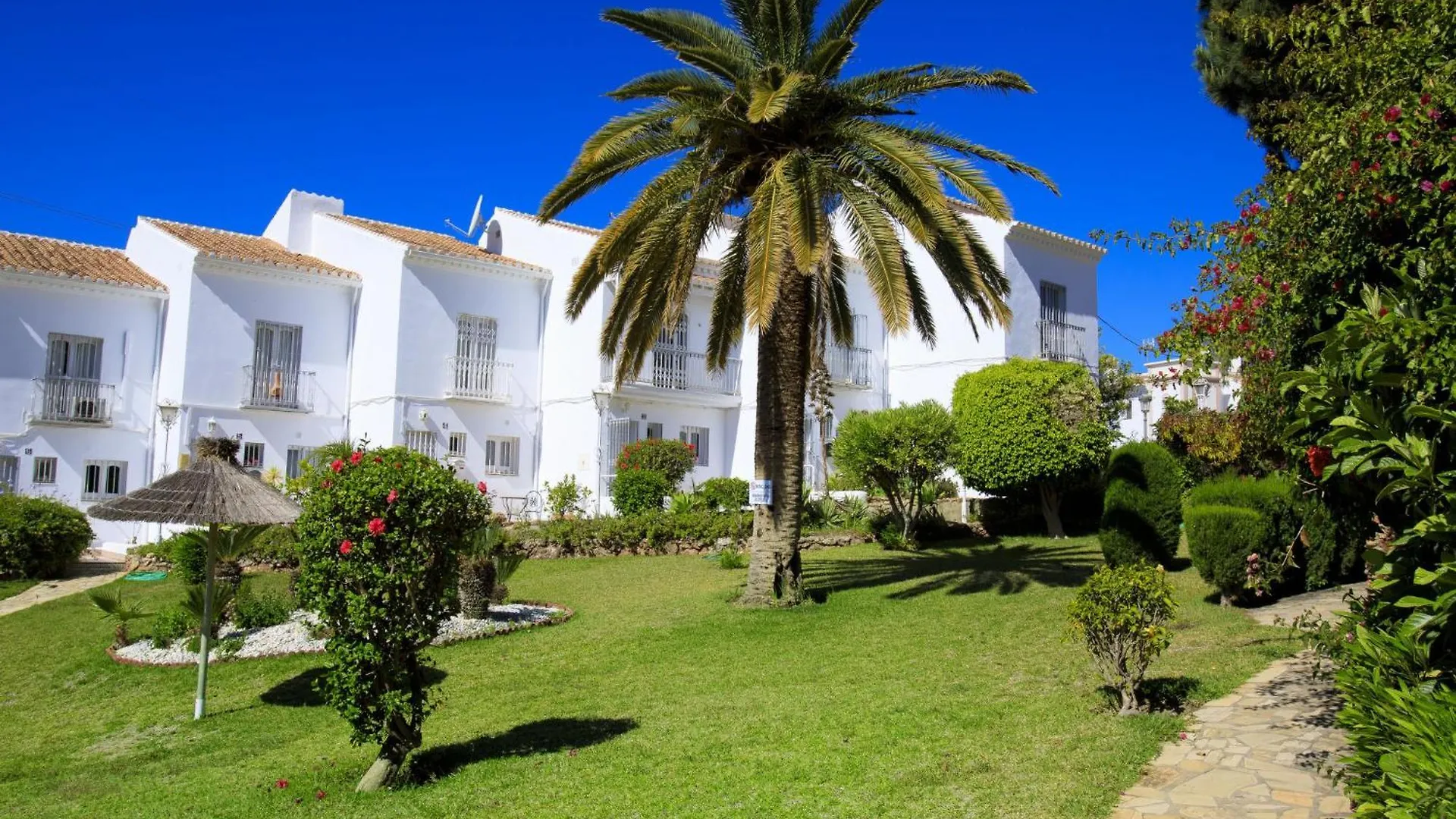 Holiday Home Jardines De Nerja By Interhome