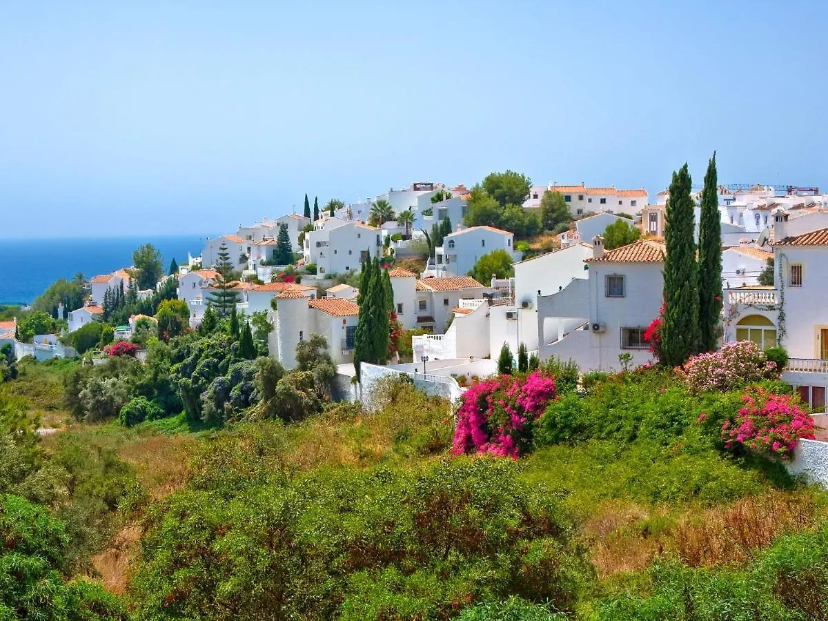 Holiday Home Jardines De Nerja By Interhome